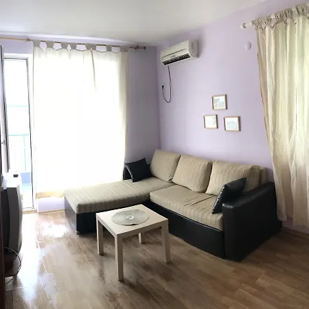 Violet Garden Апартамент